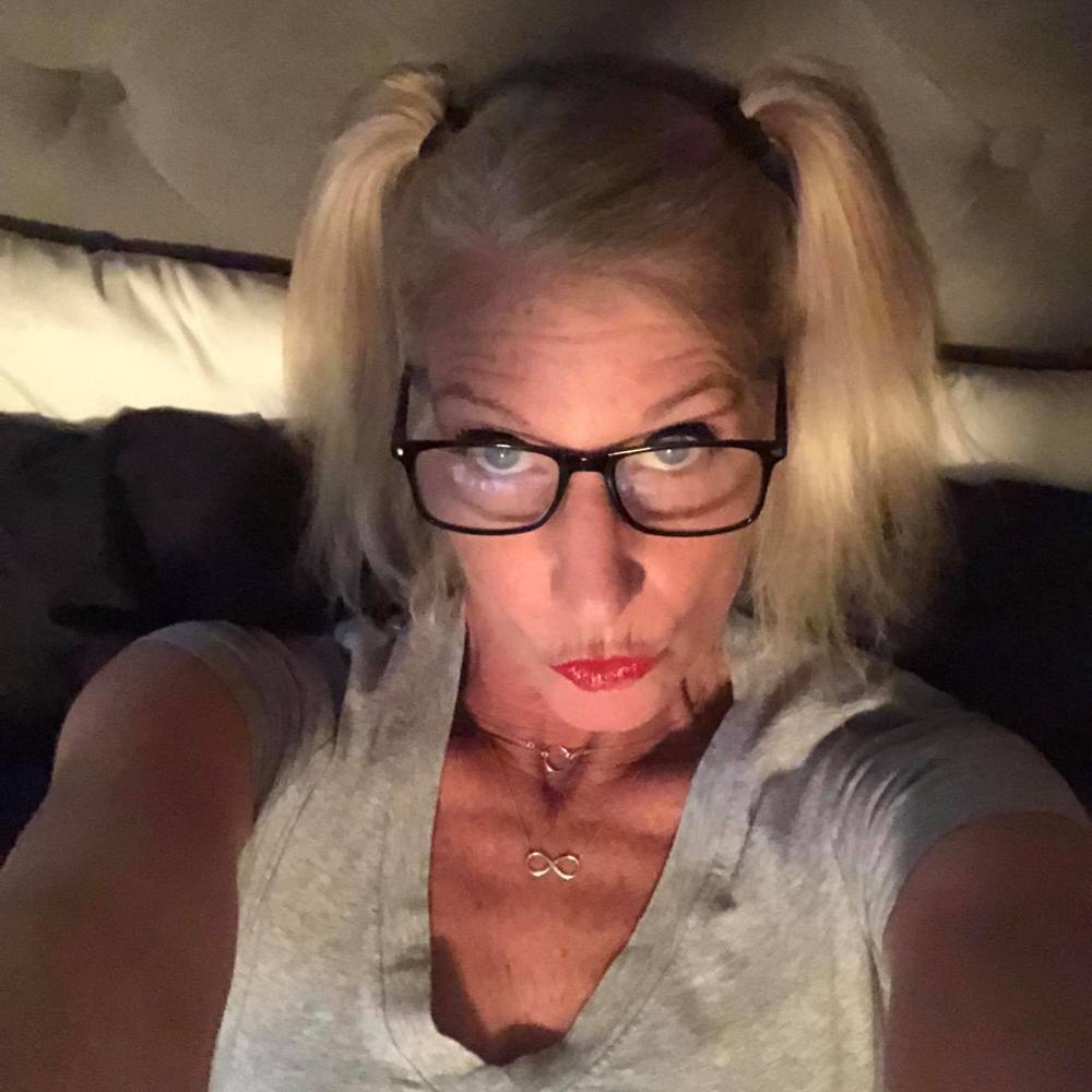 Meet your Posher, Christine